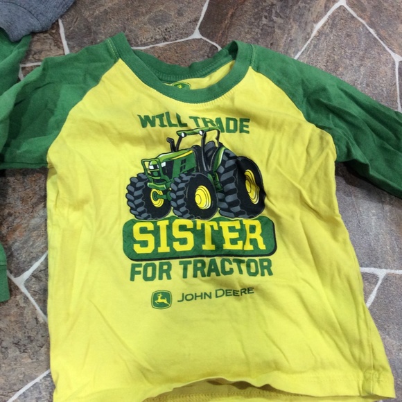 John Deere 2t shirts - Picture 3 of 4
